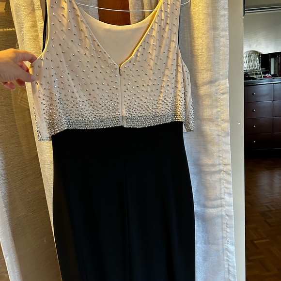 Beautiful Frank Lyman evening dress, knee length, cocktail dress - Picture 3 of 7